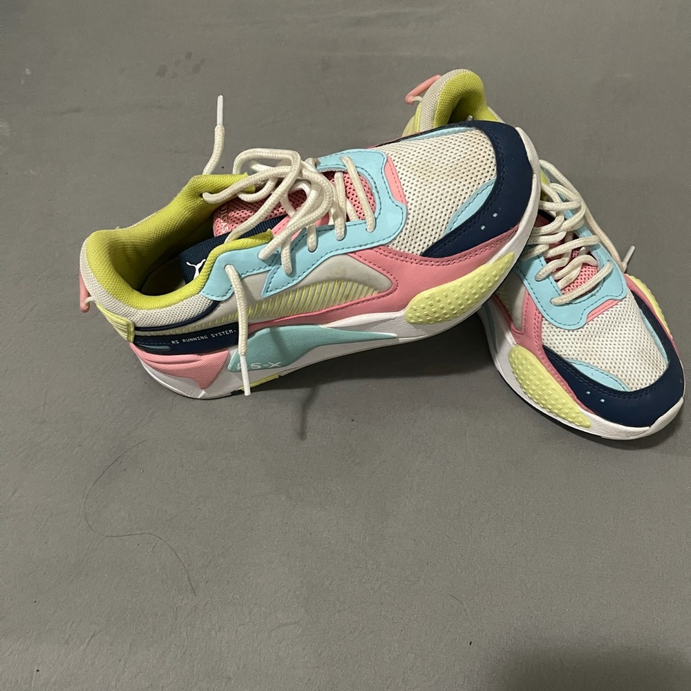 Puma sneakers